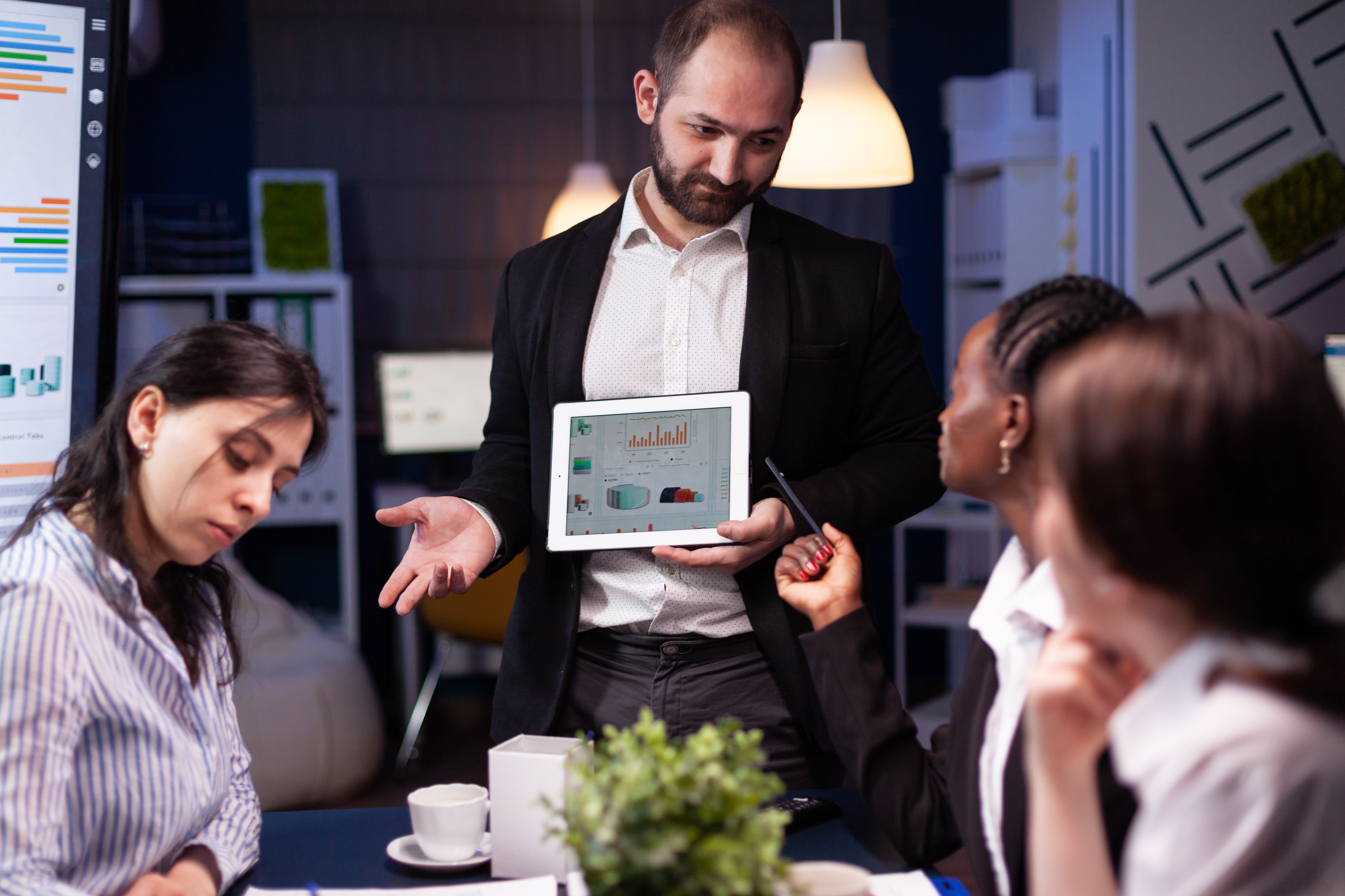 How to become project manager in IT sector?