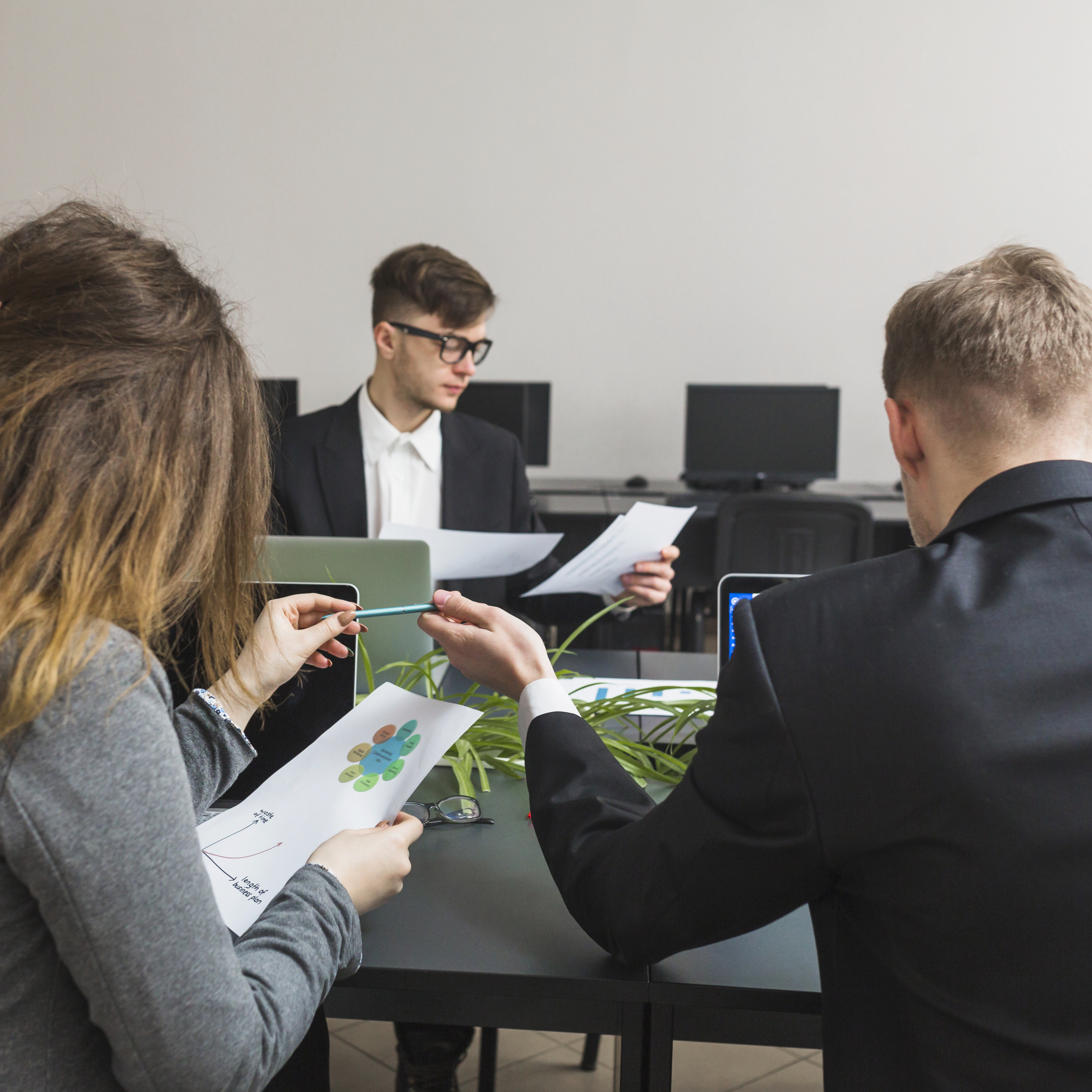Can temp staffing agencies help with project-based hiring?