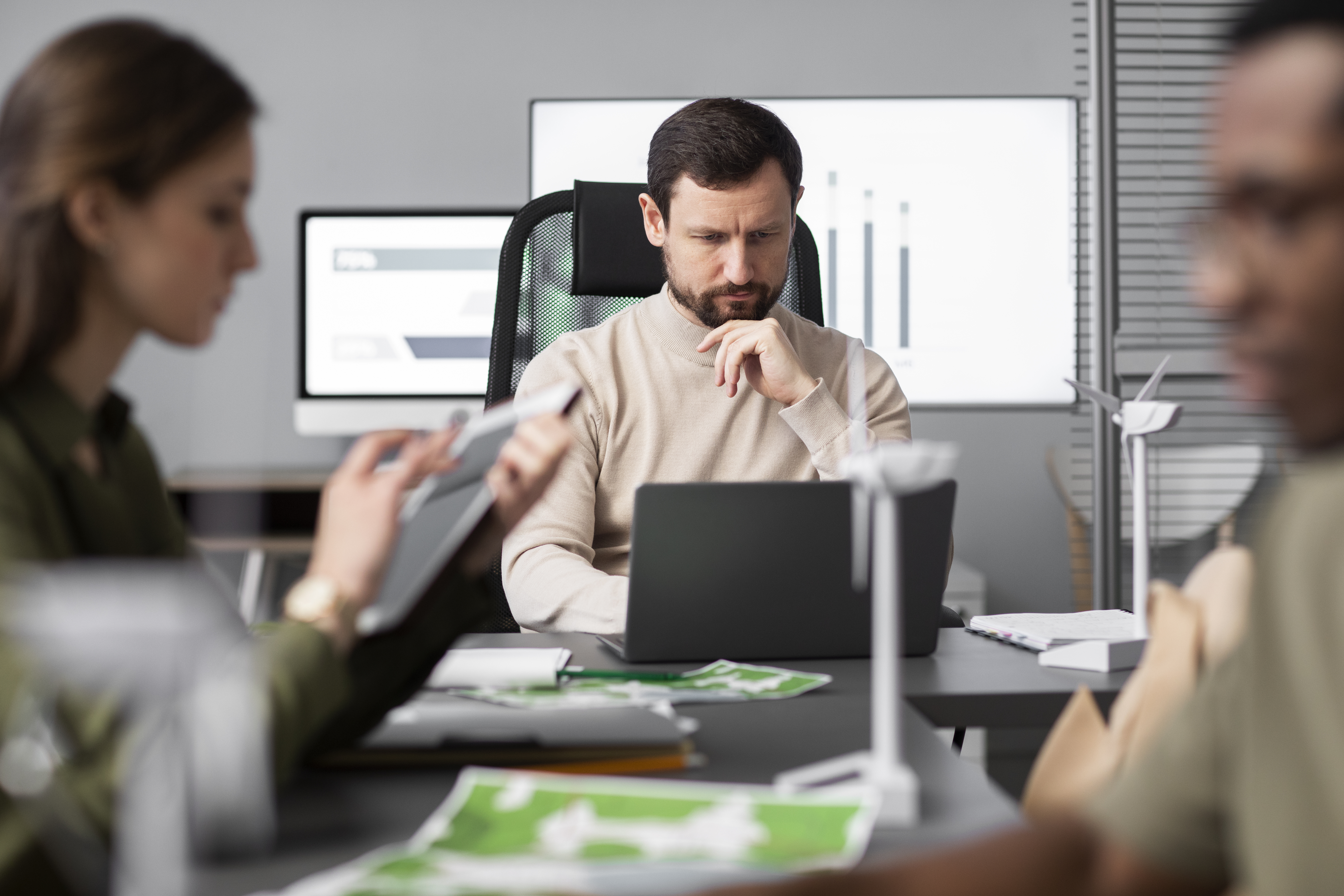 When should a software start up hire a project manager?