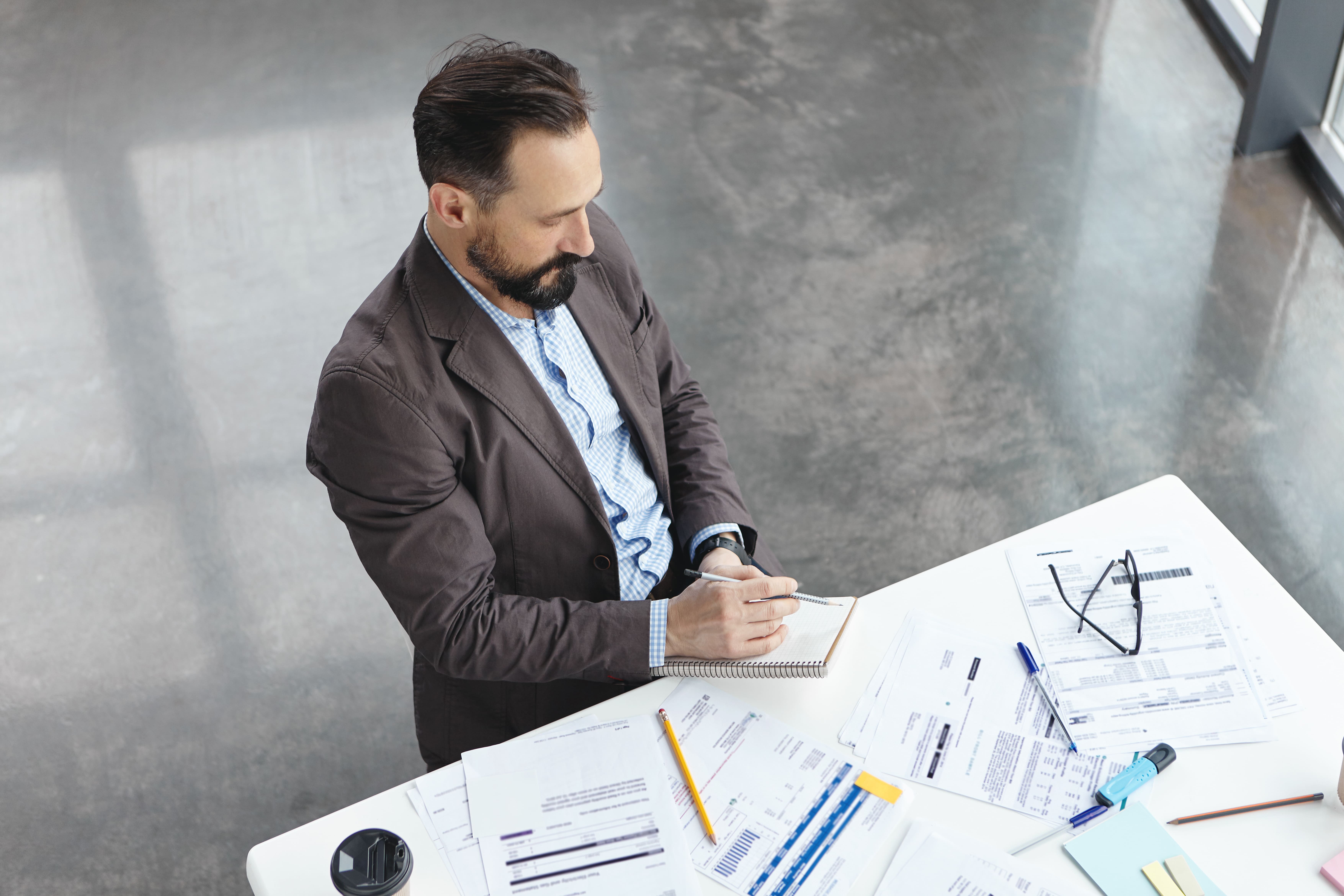 Can a project manager get a job in Europe or the USA?